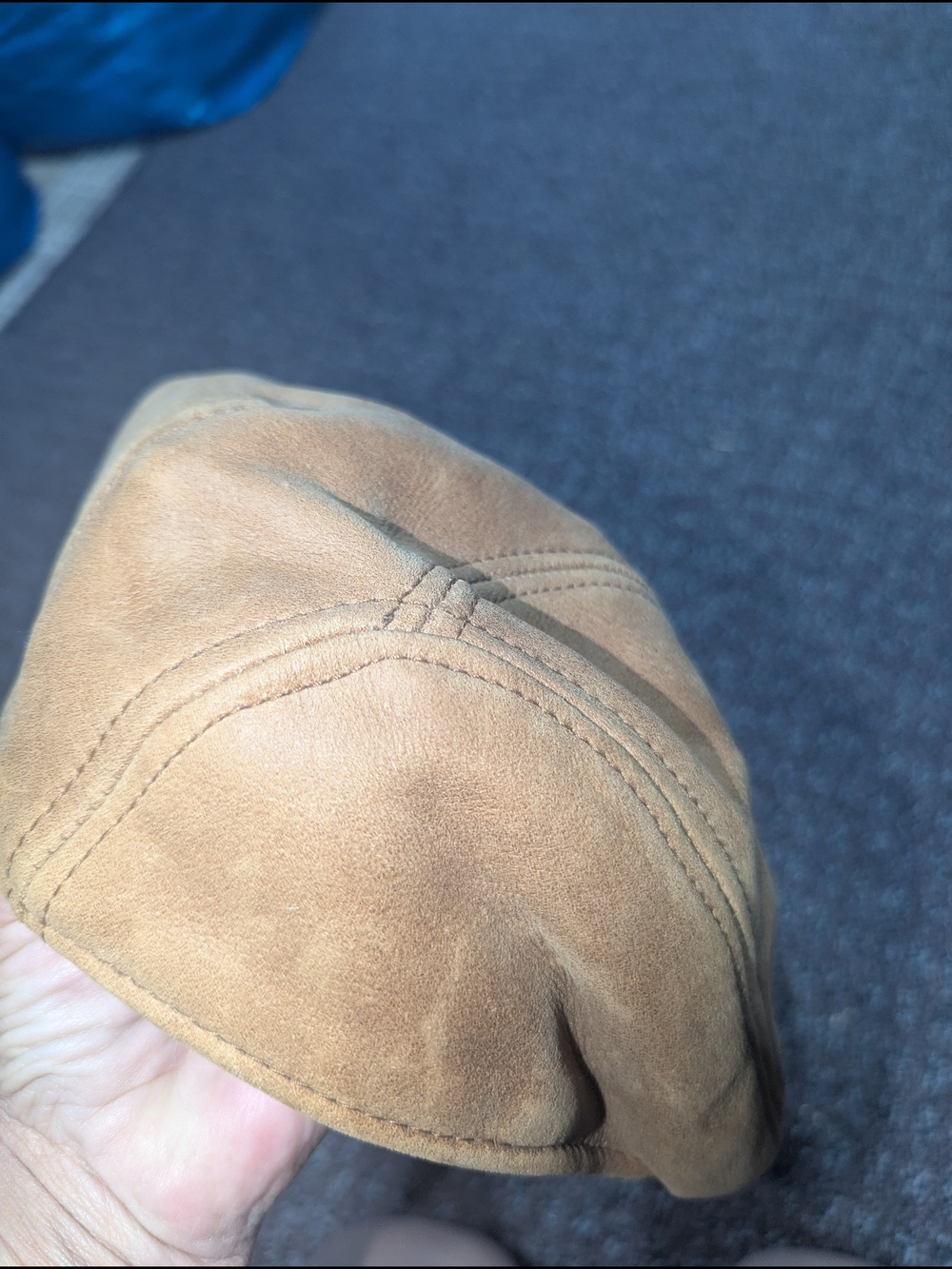 Men's Tan Suede Driving Cap - Classic Flat Cap - Picture 5 of 7
